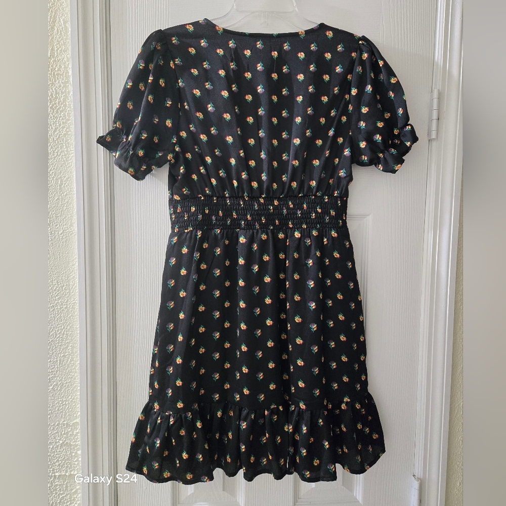 Aqua Brand Black Mini Dress with Floral Print - Picture 4 of 5
